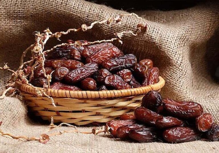 Kurma Borong